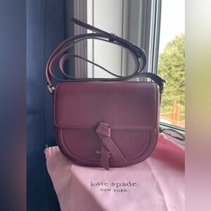 Kate Spade Knott Medium Saddle Bag - Grenache